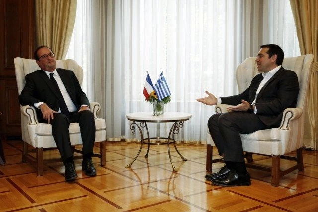 Τι έλεγε το 2012 ο Τσίπρας για τον Ολάντ (βίντεο)